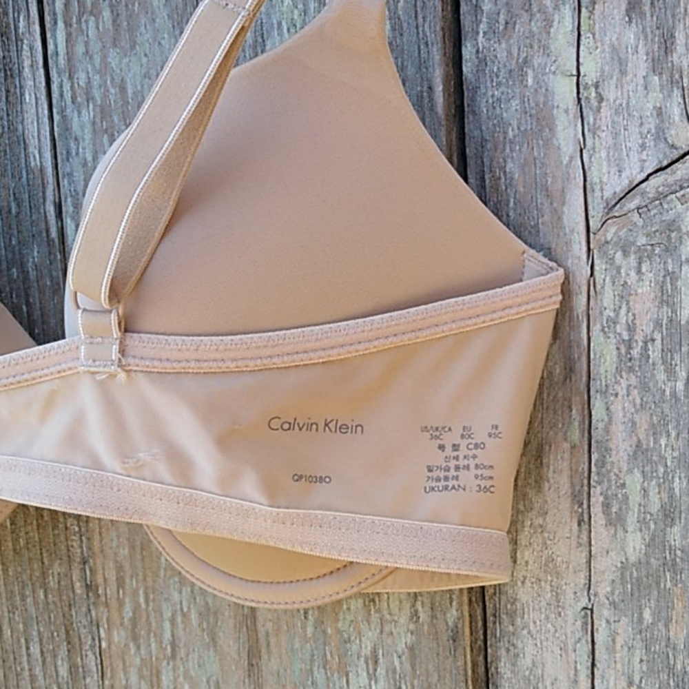 Calvin Klein Smooth Cup Bra 36C nude - Picture 11 of 16